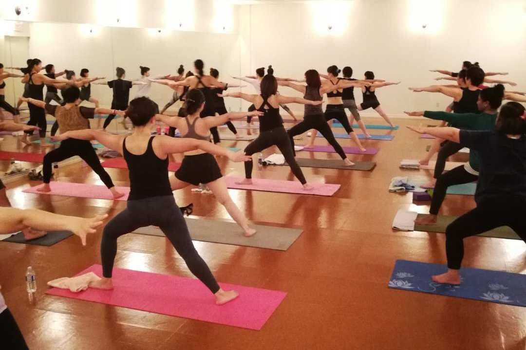 Hot Yoga Wellness – Kennedy